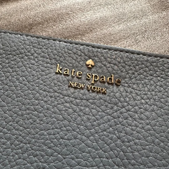 Kate Spade Cornflower Blue Clutch Women's Wallet Light Blue NWT - Picture 2 of 4